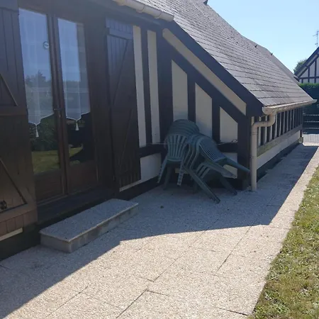 5 Personnes Proche De La à Chalet Merville-Franceville-Plage