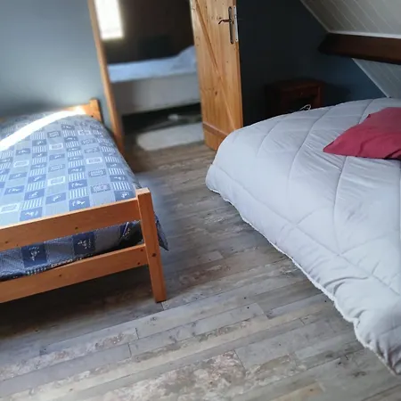 5 Personnes Proche De La à Merville-Franceville-Plage