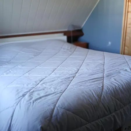 5 Personnes Proche De La A Merville-Franceville-Plage